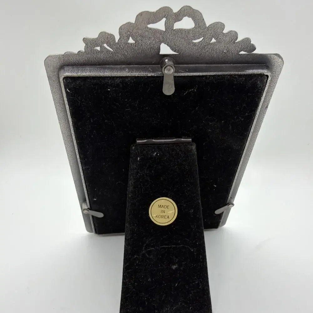 Unbranded pewter metal